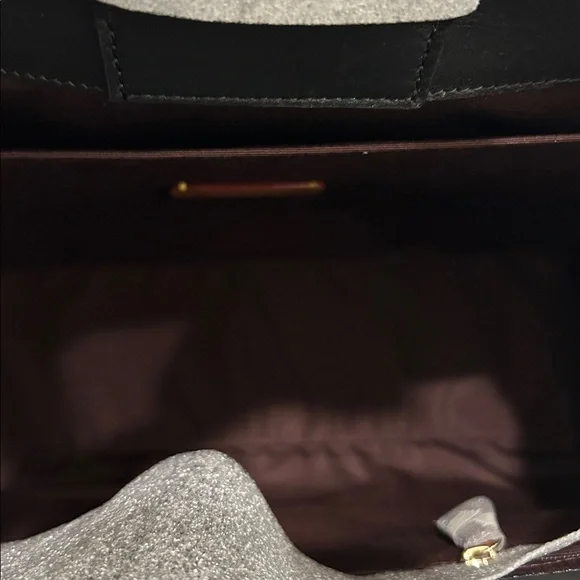 Coach (NWT) Maggie Tote in Signature Leather - Picture 10 of 17